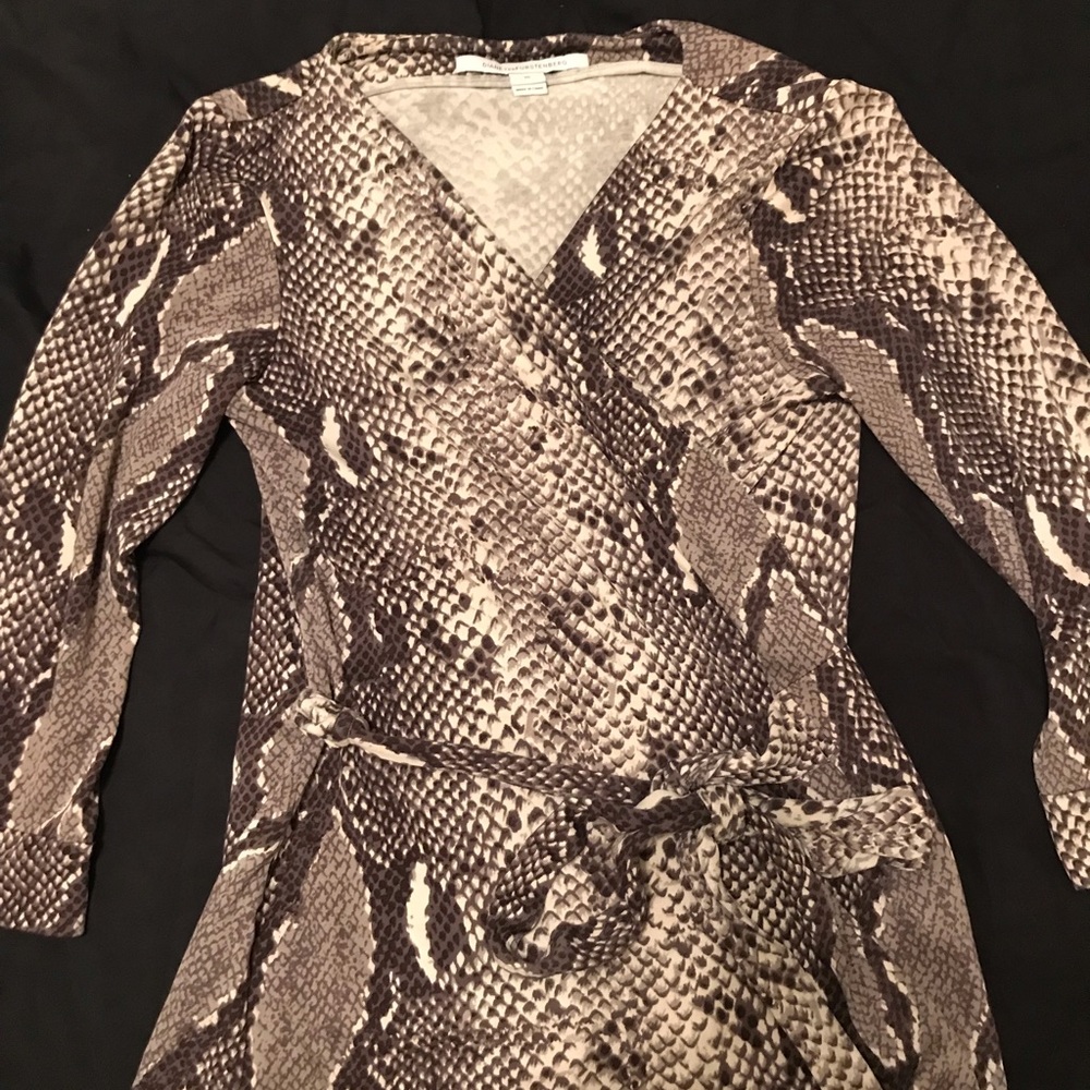 Cream and black snakeskin print shirt